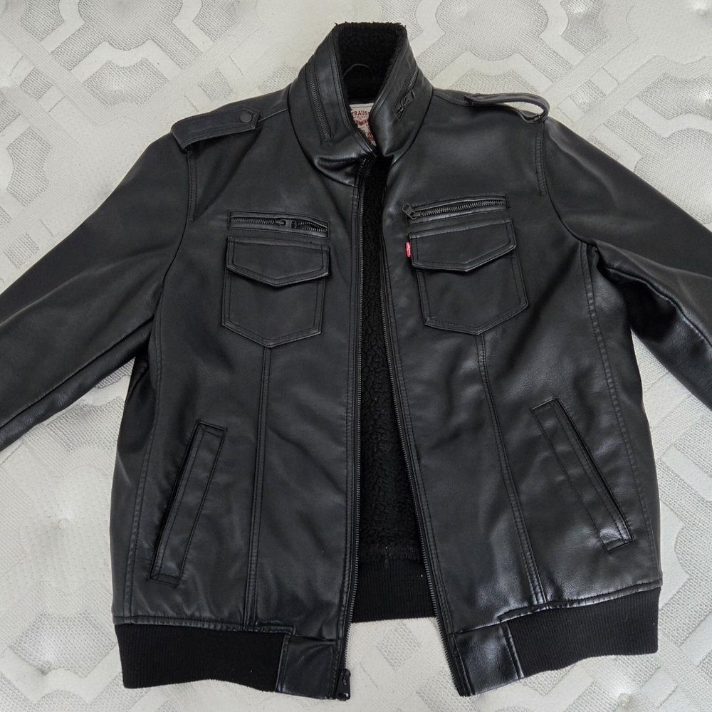 Levi's Men's Black Leather Jacket - Size L